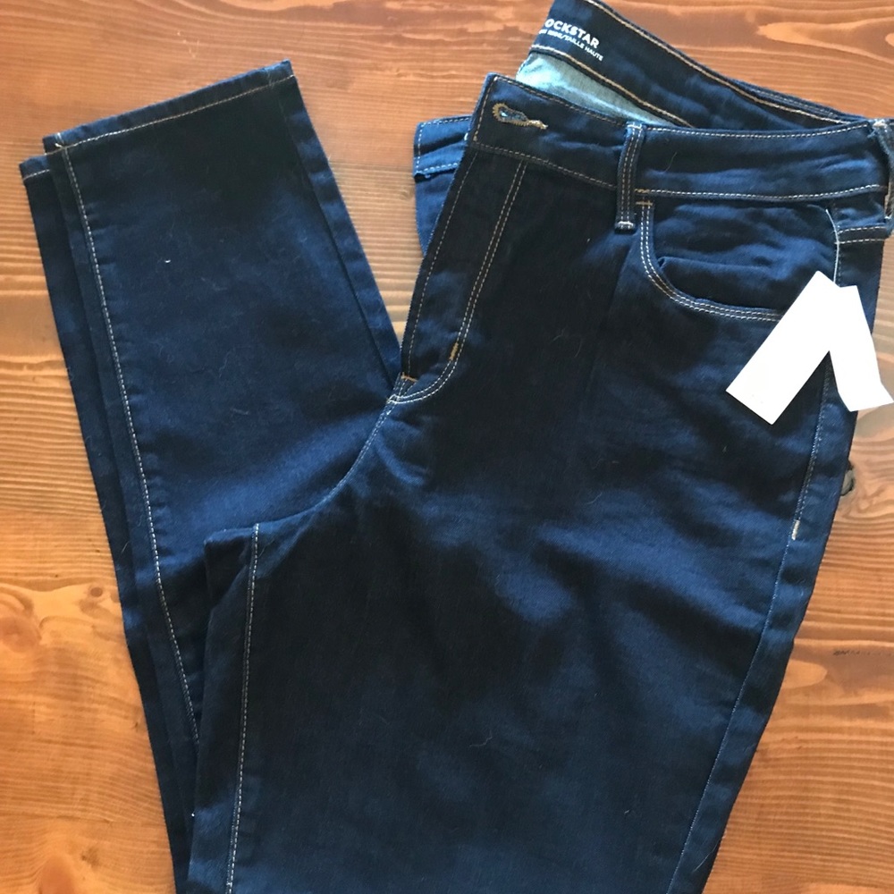 Old navy skinny high rise rockstar jeans NWT